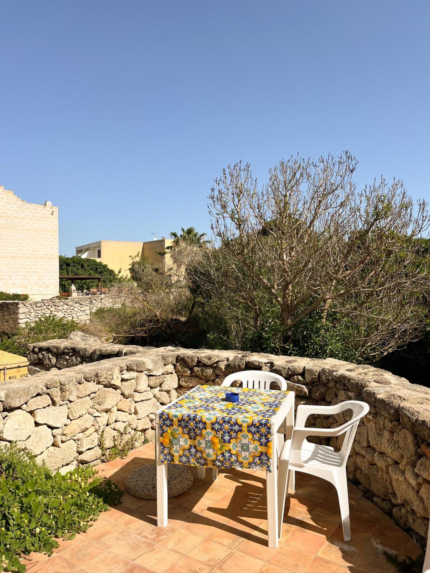 Orsola Apartments Favignana Camera foto